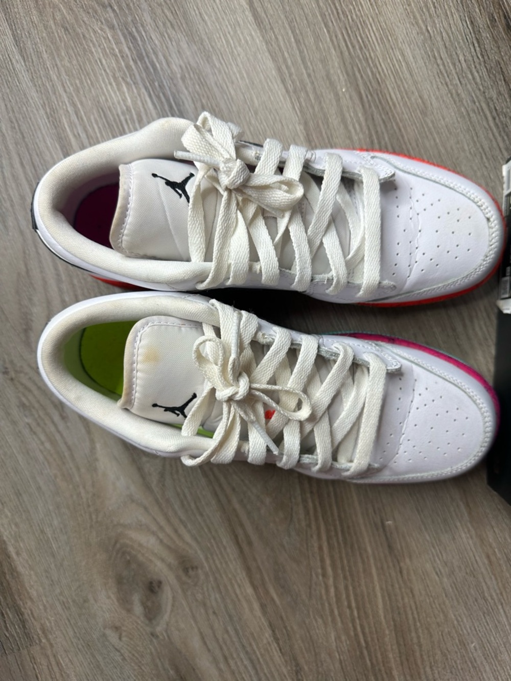 Air Jordan 1 Low Multi-Color Midsoles Size 6y White Pink Orange Blue CV9548-100 - Picture 3 of 10